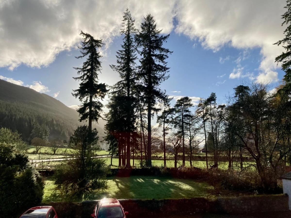Great Glen Hostel Spean Bridge Eksteriør billede