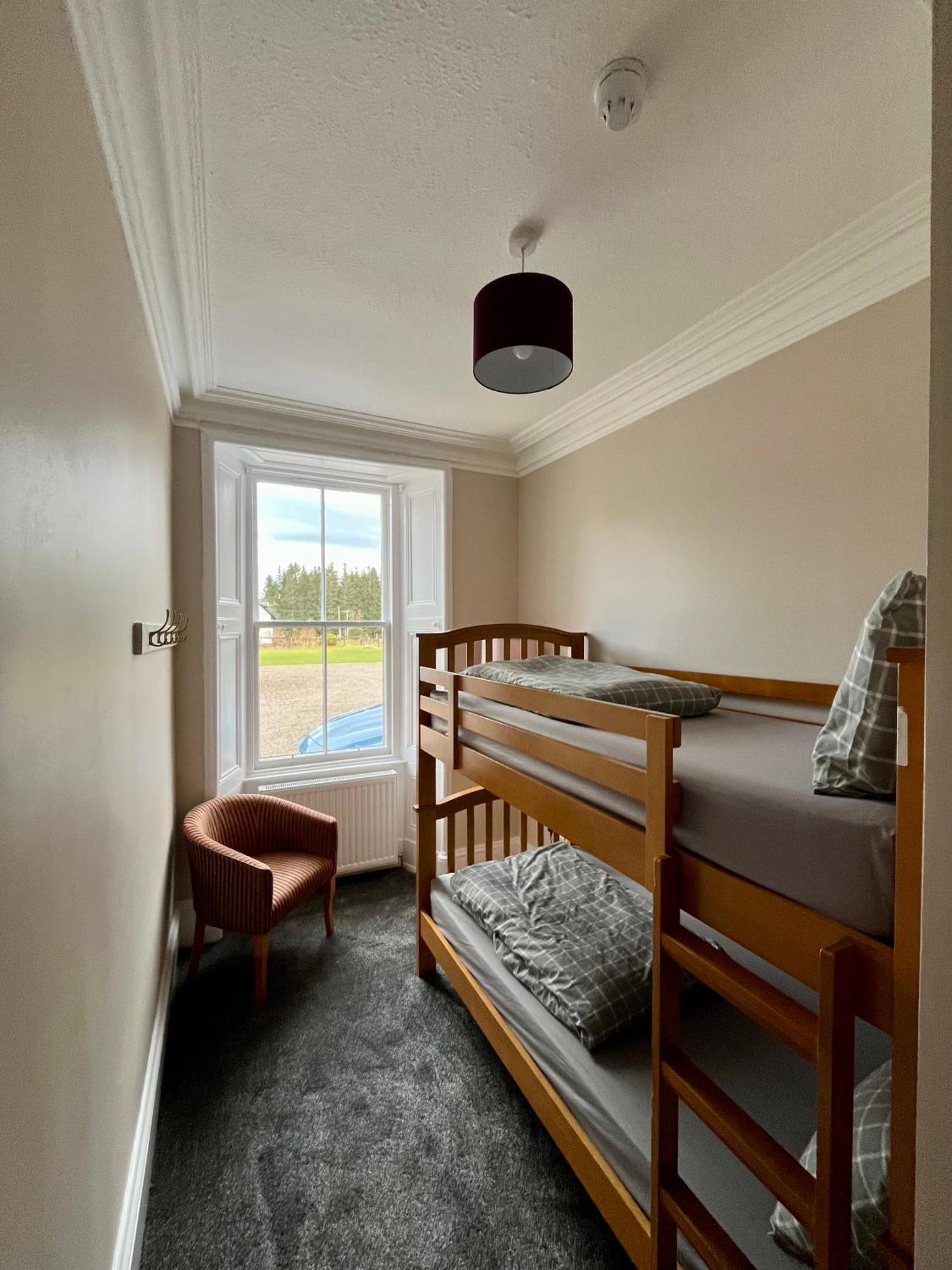 Great Glen Hostel Spean Bridge Eksteriør billede